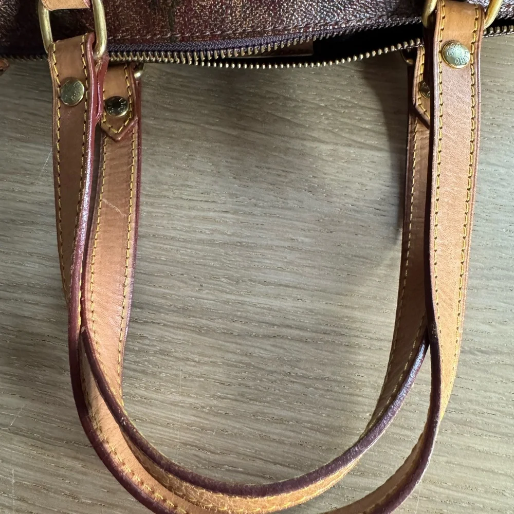 Vintage Etro Milano barrel handbag - Picture 13 of 15